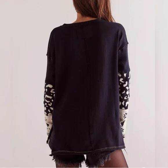 We The Free Tiger Style Cuff Sweater Thermal NWT Medium - Picture 2 of 4